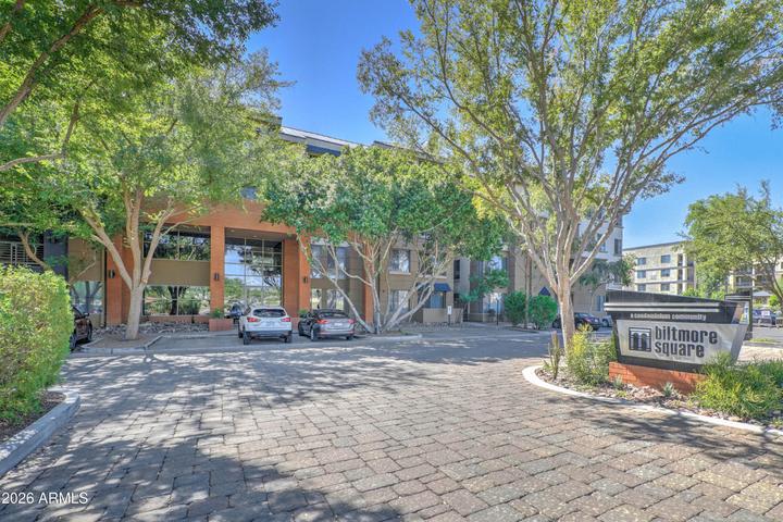 Biltmore Square Condominiums entrance, Phoenix
