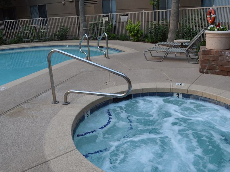Outdoor jacuzzi spa